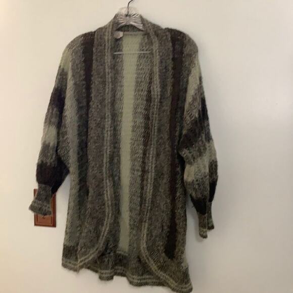 MOHAIR BLEND LIGHTWEIGHT MADE IN ITALY SWEATER - Picture 1 of 5